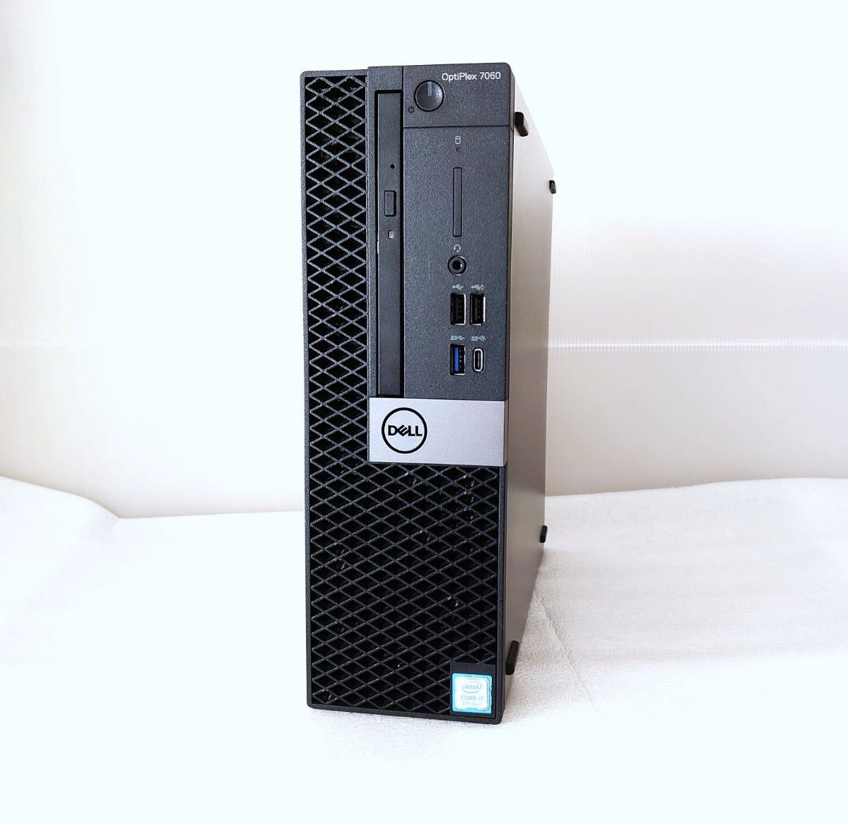 ジャンク OptiPlex 7060 SFF i7-8700 SSD M 2 128GB メモリ8GB ジャンク OptiPlex 7060 SFF i7-8700 SSD M 2 128GB メモリ8GB