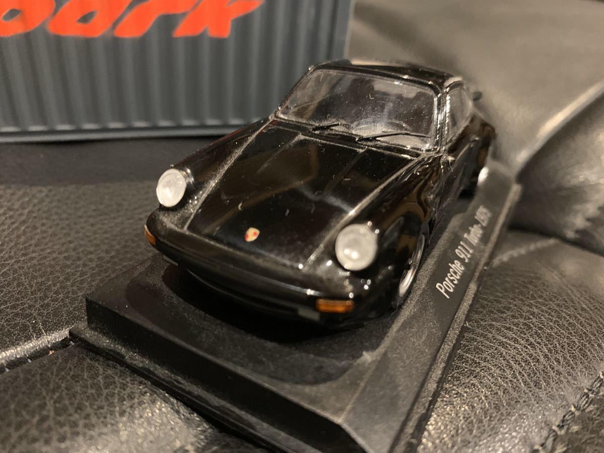 1/43 Porsche 911 (930) турбо 1975 черный 