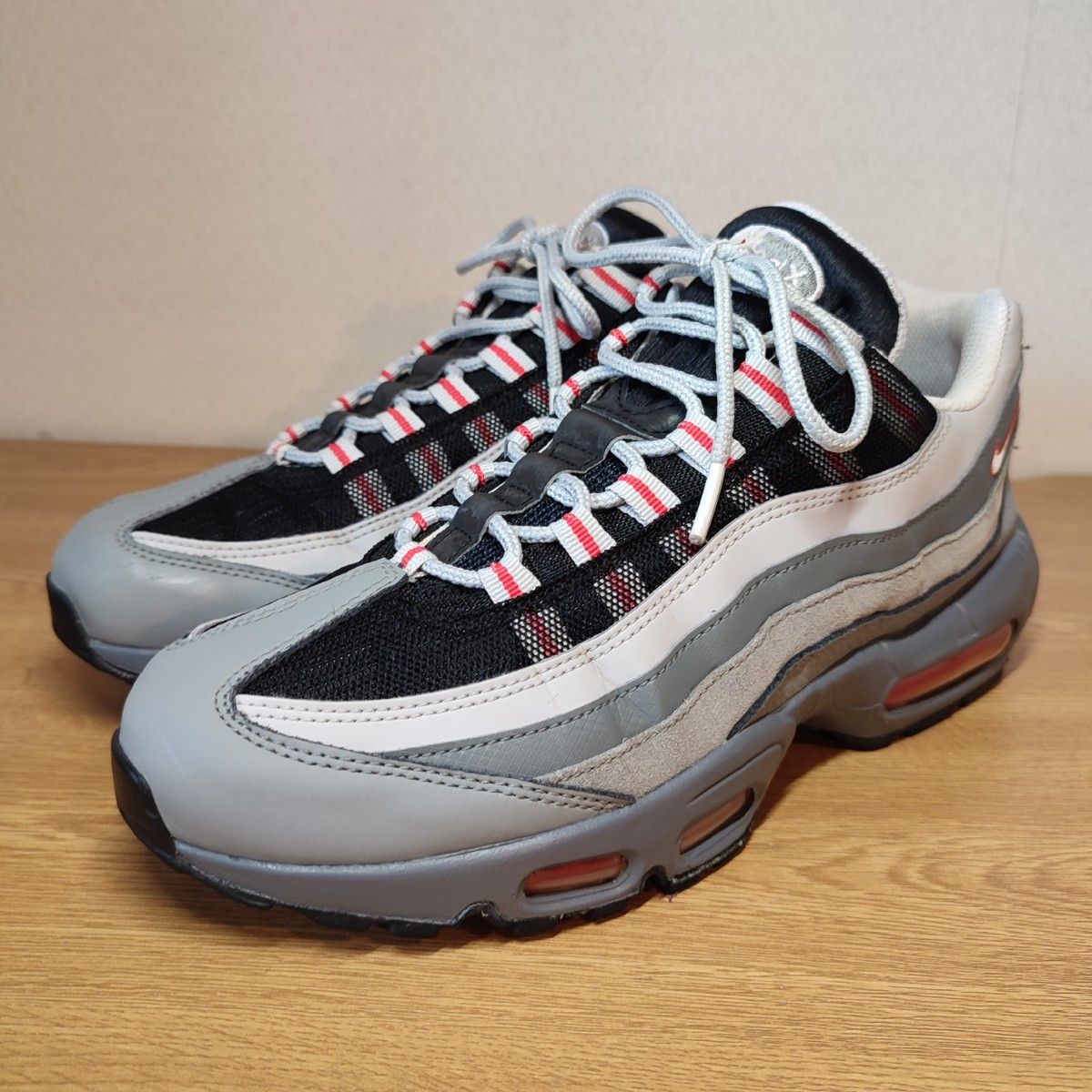 キムタク着用 完売 NIKE AIR MAX 95 ESSENTIAL 27|Yahoo!フリマ キムタク着用 完売 NIKE AIR MAX 95 ESSENTIAL 27|Yahoo!フリマ