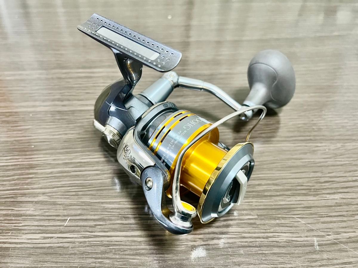 美品 シマノ 09 ツインパワーSW 6000HG 左ハンドル SHIMANO TWIN 美品 シマノ 09 ツインパワーSW 6000HG 左ハンドル SHIMANO TWIN