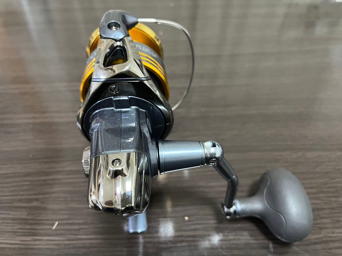 美品 シマノ 09 ツインパワーSW 6000HG 左ハンドル SHIMANO TWIN 美品 シマノ 09 ツインパワーSW 6000HG 左ハンドル SHIMANO TWIN