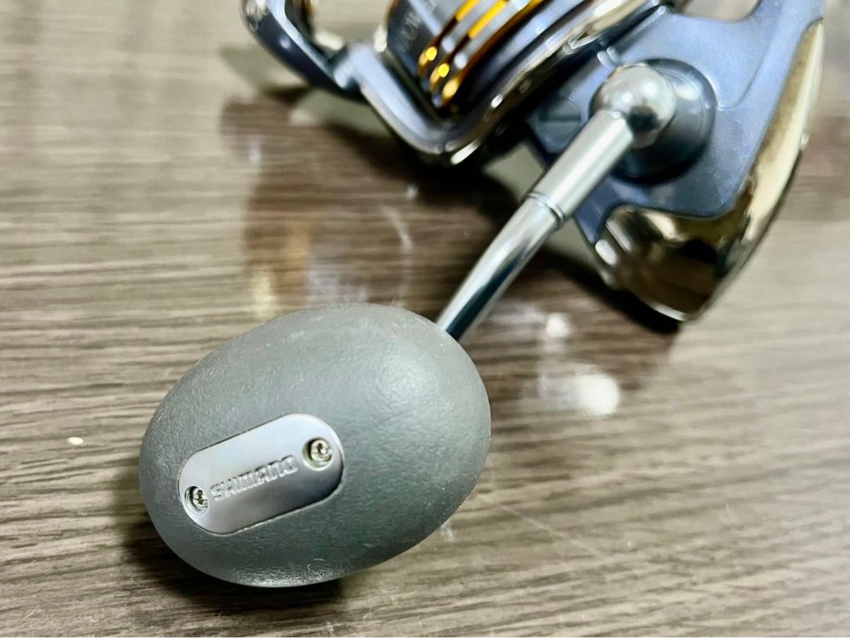 美品 シマノ 09 ツインパワーSW 6000HG 左ハンドル SHIMANO TWIN 美品 シマノ 09 ツインパワーSW 6000HG 左ハンドル SHIMANO TWIN