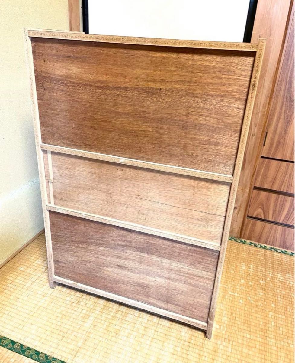 昭和レトロ ガラス窓収納 日本家具 ガラス戸 観音開き 昭和レトロ ガラス窓収納 日本家具 ガラス戸 観音開き
