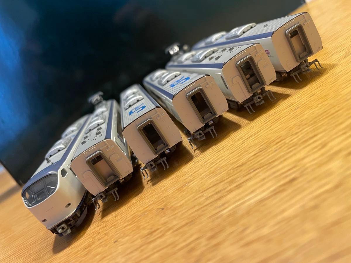 281系”はるか”直流特急形電車6両 カトー Nゲージ 5両セット(10 281系”はるか”直流特急形電車6両 カトー Nゲージ 5両セット(10
