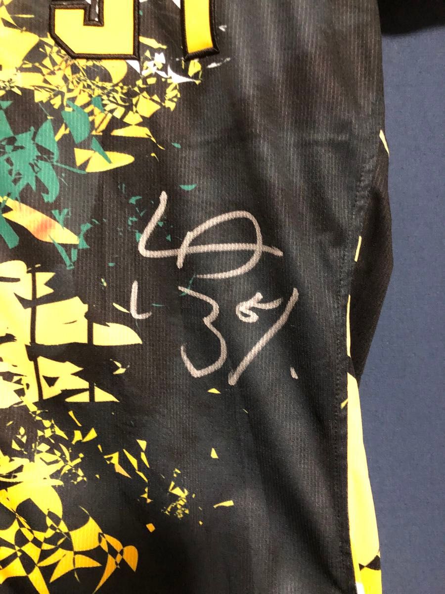 阪神タイガース 本人着用 中野拓夢 ウル虎の夏 2022 直筆サイン 阪神タイガース 本人着用 中野拓夢 ウル虎の夏 2022 直筆サイン