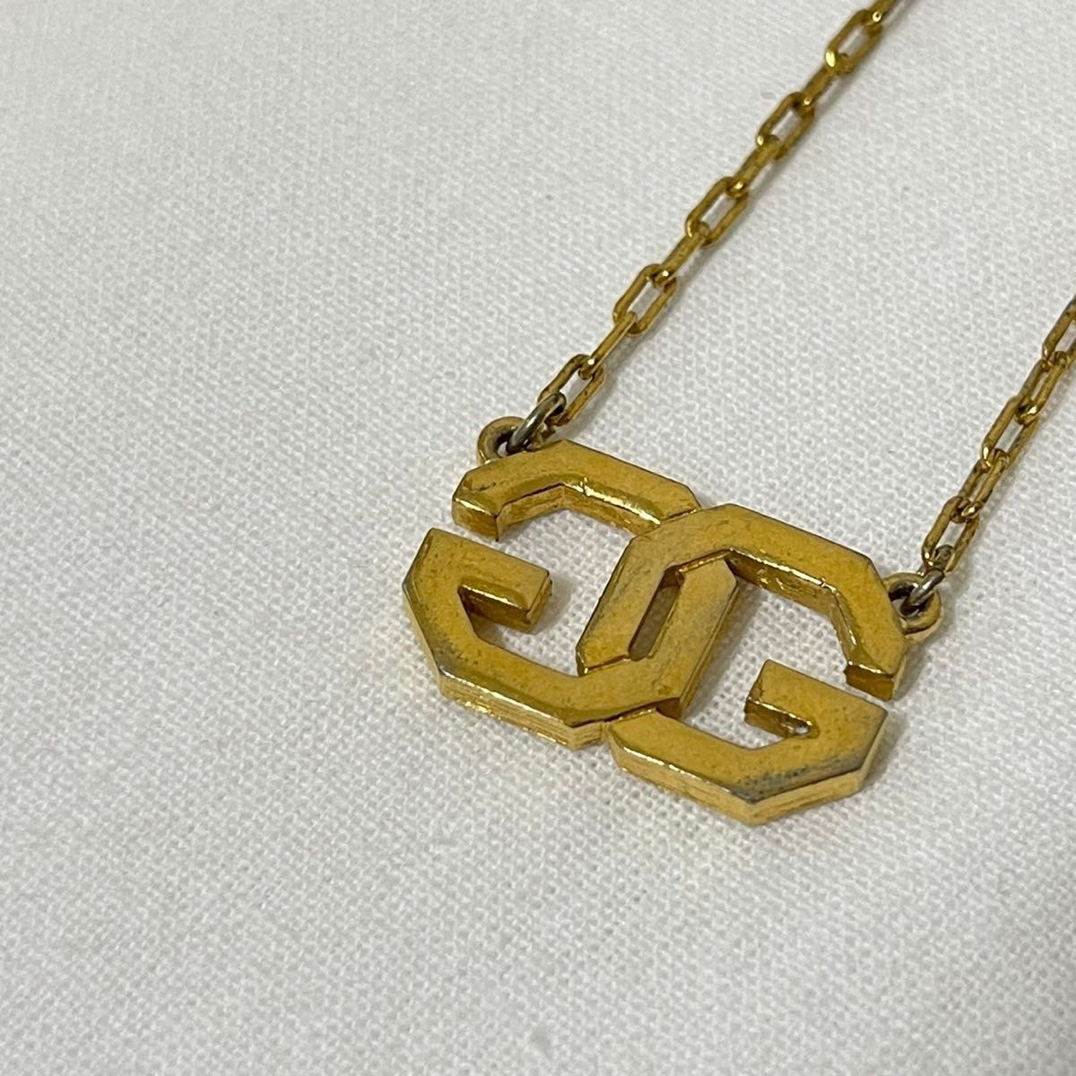 GIVENCHY ヴィンテージ GGロゴネックレス アクセサリー GIVENCHY ヴィンテージ GGロゴネックレス アクセサリー