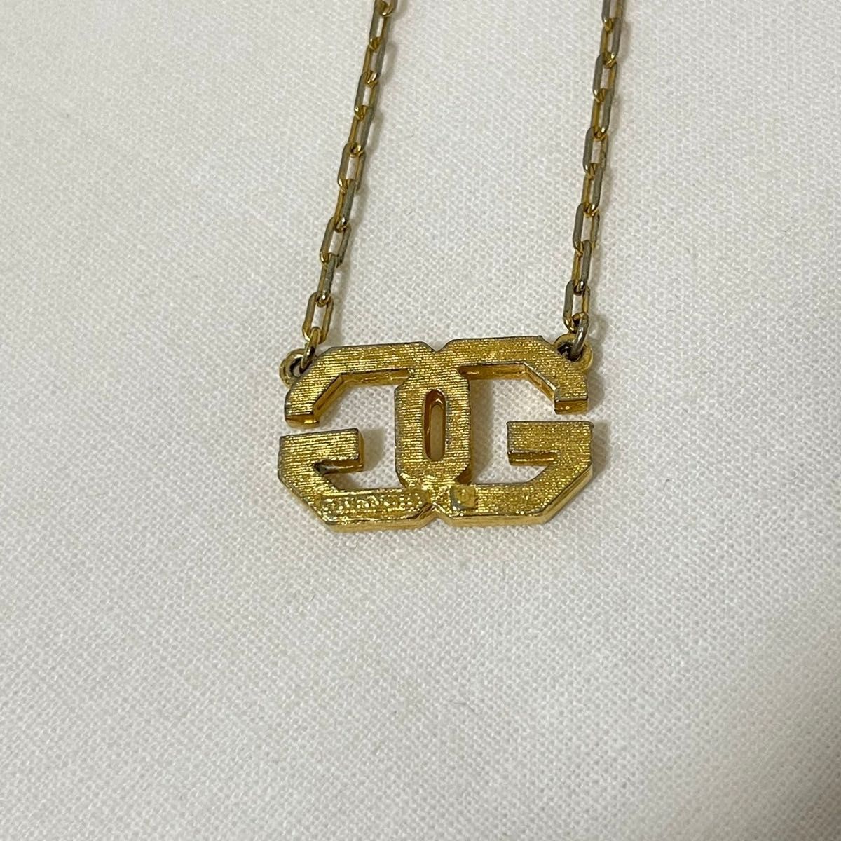 GIVENCHY ヴィンテージ GGロゴネックレス アクセサリー GIVENCHY ヴィンテージ GGロゴネックレス アクセサリー