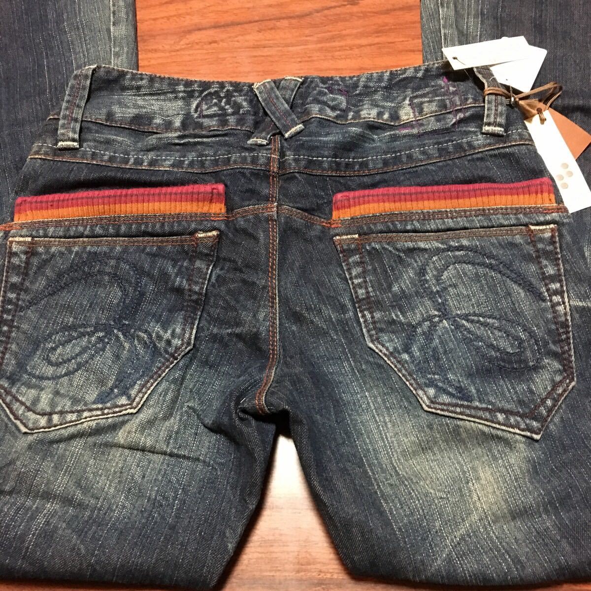 新品 Et Boite(エボワット) ジーンズ XS ベルボトム W57|PayPayフリマ