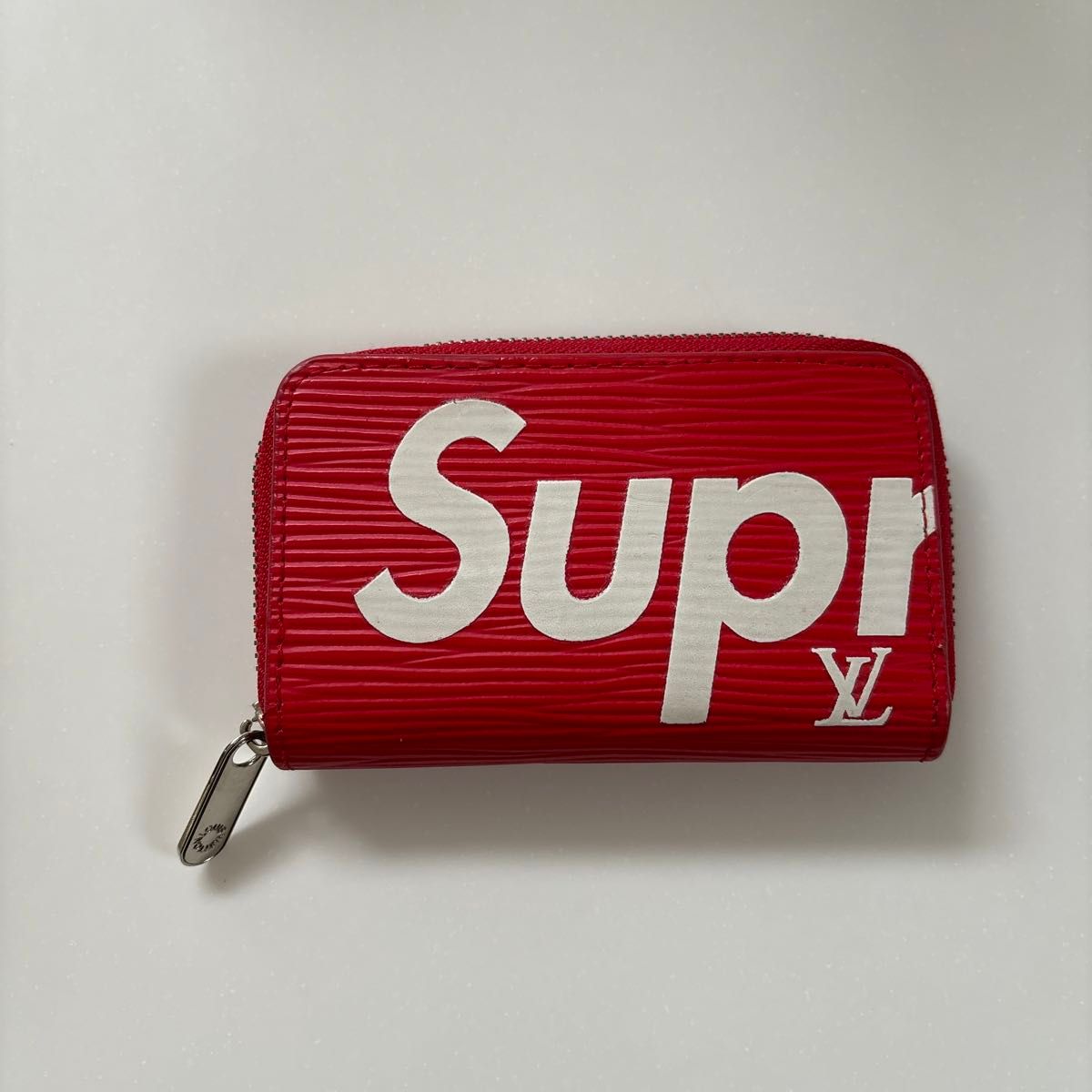 美品 supreme ルイヴィトン コラボコインケース Louis Vuitton 美品 supreme ルイヴィトン コラボコインケース Louis Vuitton