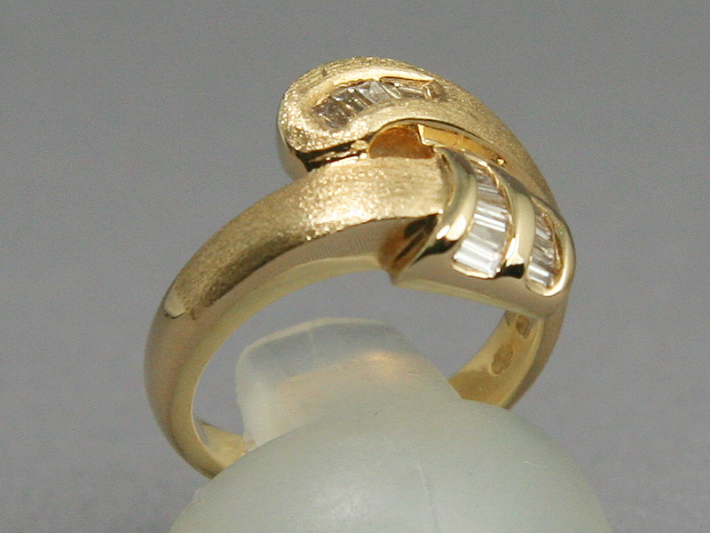 ☆K18ダイヤモンドリング テーパー0.25ct 6.2g #9 金高騰中お買い得