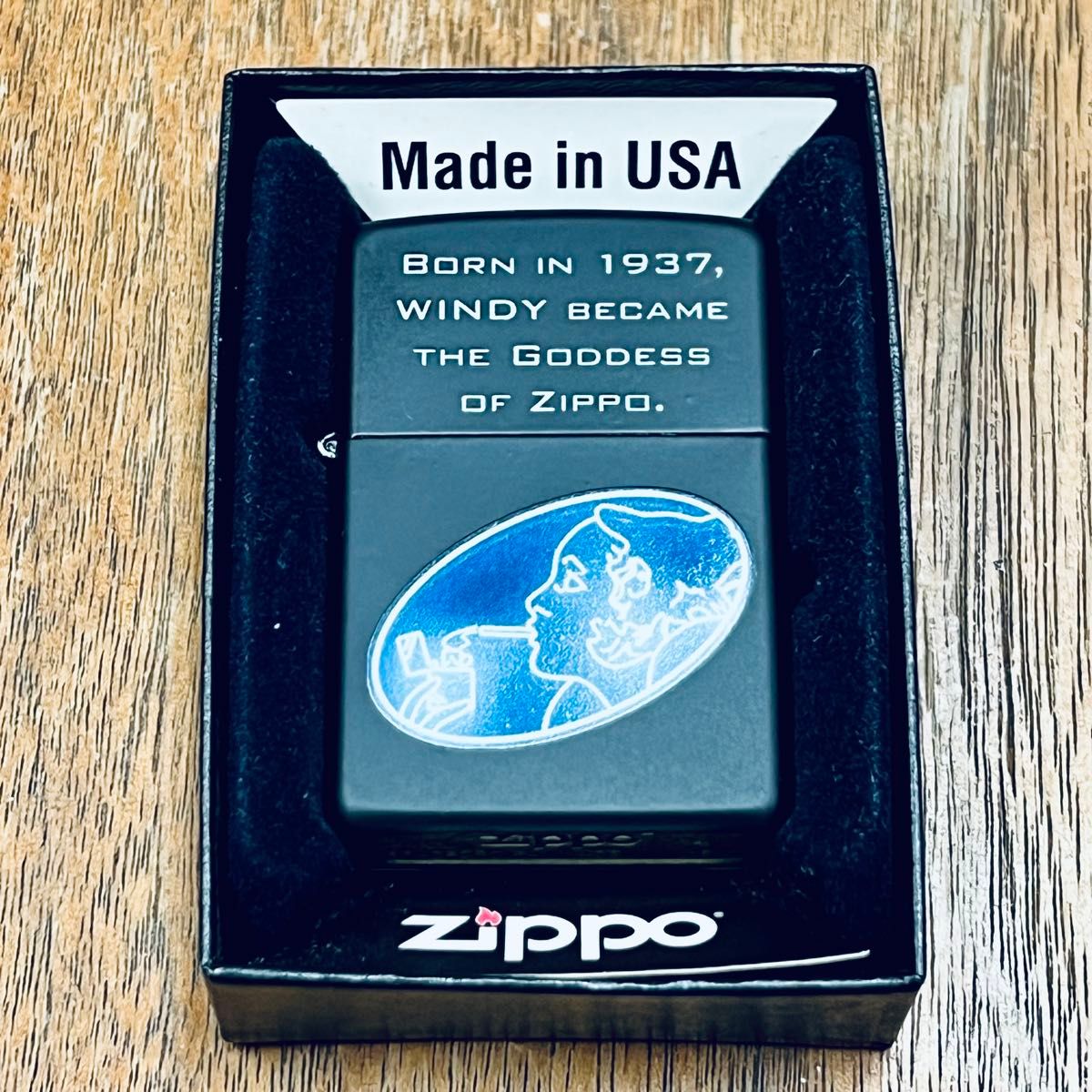 ZIPPO ウィンディ 創業80周記念年モデル 2014年製 未使用新品 ZIPPO ウィンディ 創業80周記念年モデル 2014年製 未使用新品