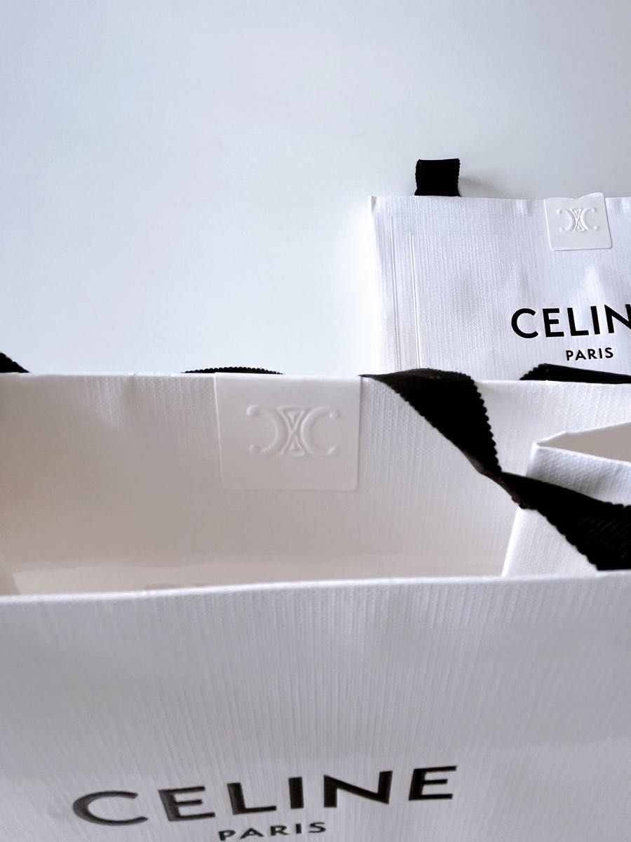 セリーヌ箱・紙袋セット (CELINE)|Yahoo!フリマ(旧PayPayフリマ) セリーヌ箱・紙袋セット (CELINE)|Yahoo!フリマ(旧PayPayフリマ)