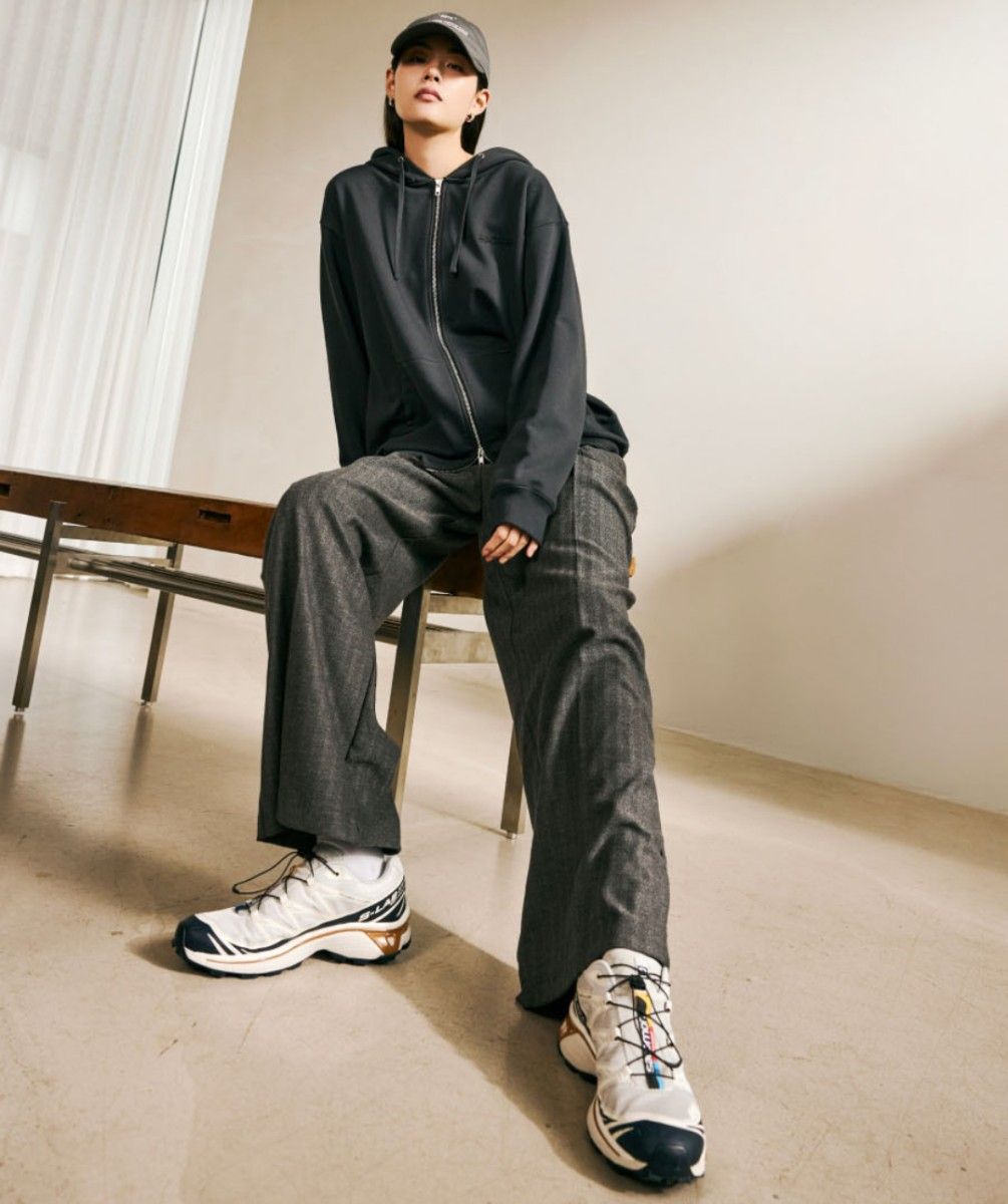 SEVENTEEN セブチ フーディ トレカ付き RIGHT HERE Lサイズ SEVENTEEN セブチ フーディ トレカ付き RIGHT HERE Lサイズ
