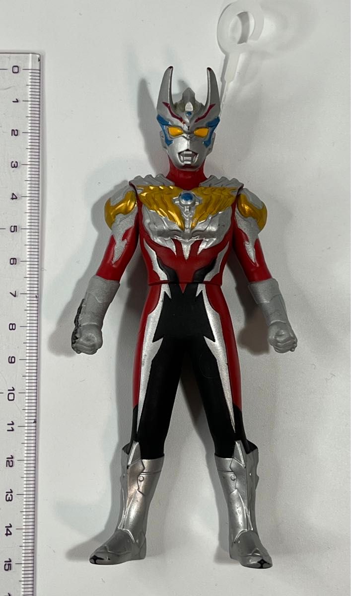 ウルトラヒーローシリーズ ウルトラマンレイガ 14㎝サイズ