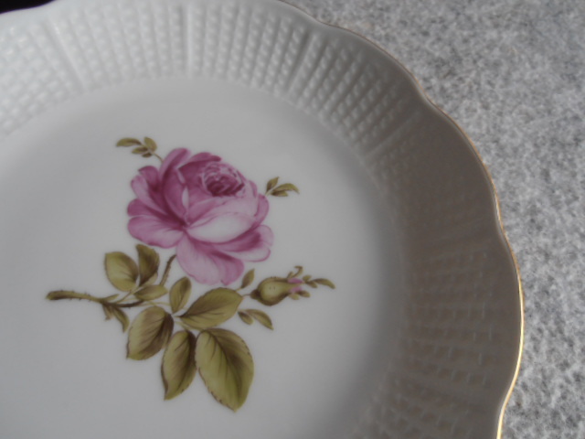 送料込 Ludwigsburger porzellan ルートヴィヒスブルグ 絵皿 飾皿 17.5cm 薔薇 バラ (マイセンやKPMと同様のドイツの古窯)_画像3