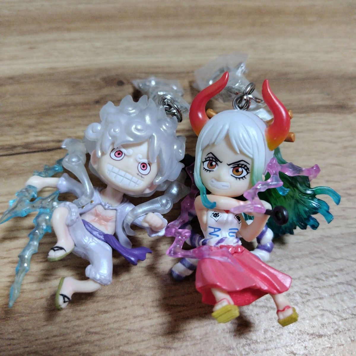 ONE PIECE フィギュアキーホルダー ルフィ・ニカ & ヤマト ONE PIECE フィギュアキーホルダー ルフィ・ニカ & ヤマト