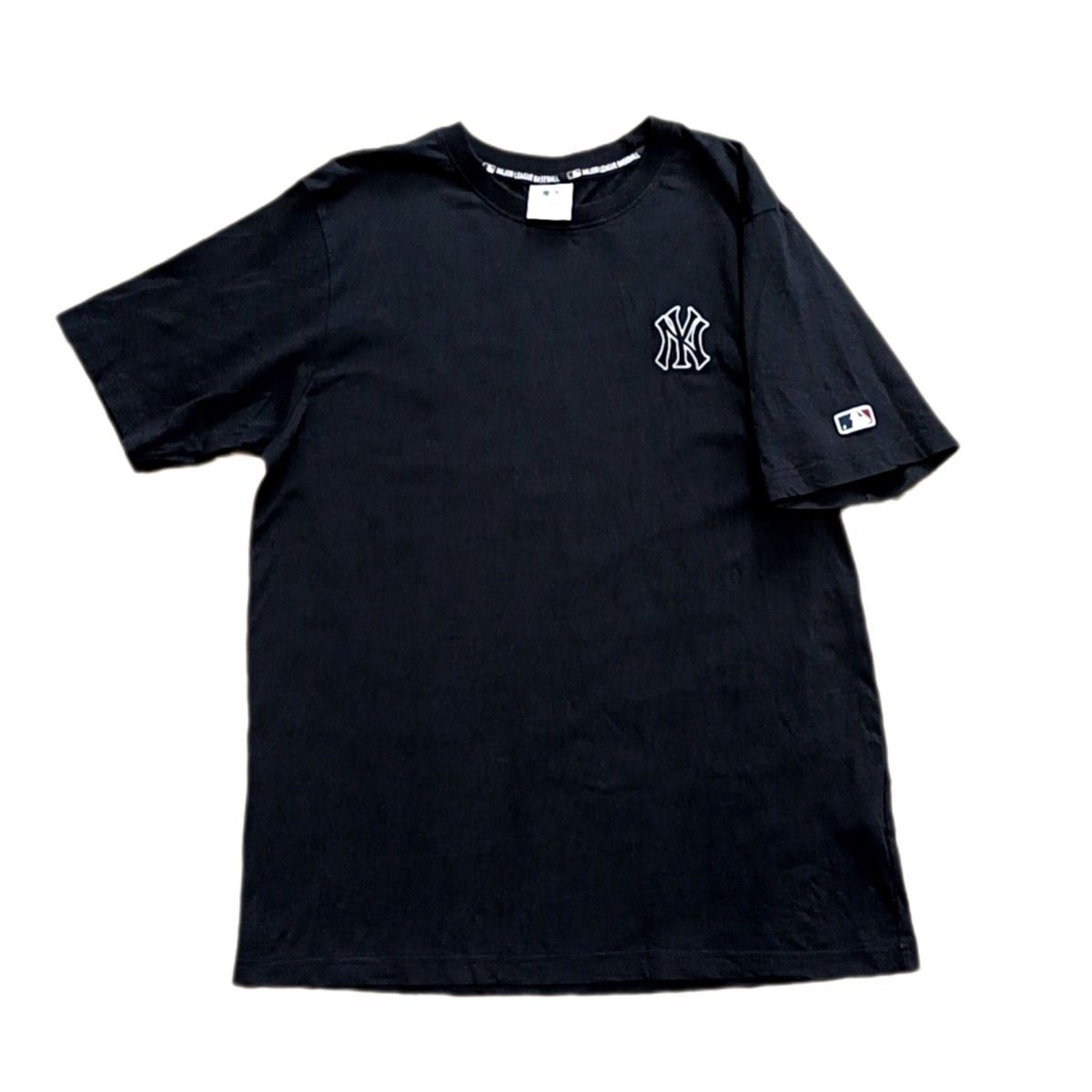 MLB ニューヨーク ヤンキース ロゴ Tシャツ 刺繍 ブラック 黒 XL MLB ニューヨーク ヤンキース ロゴ Tシャツ 刺繍 ブラック 黒 XL