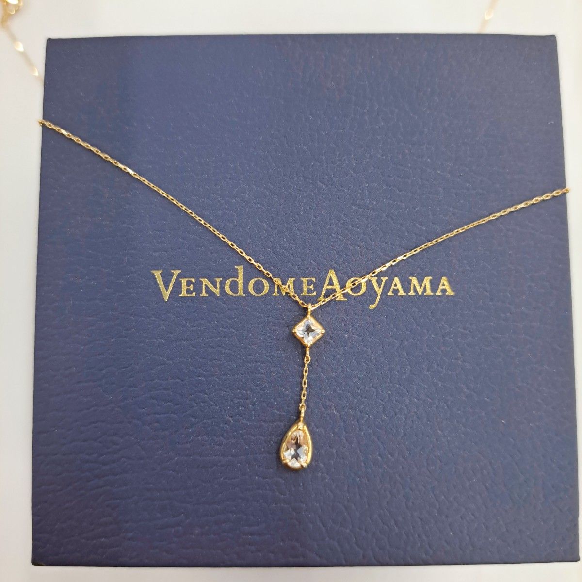 ヴァンドーム青山 VENDOME AOYAMA K10 ネックレス クォーツ Y字 ヴァンドーム青山 VENDOME AOYAMA K10 ネックレス クォーツ Y字