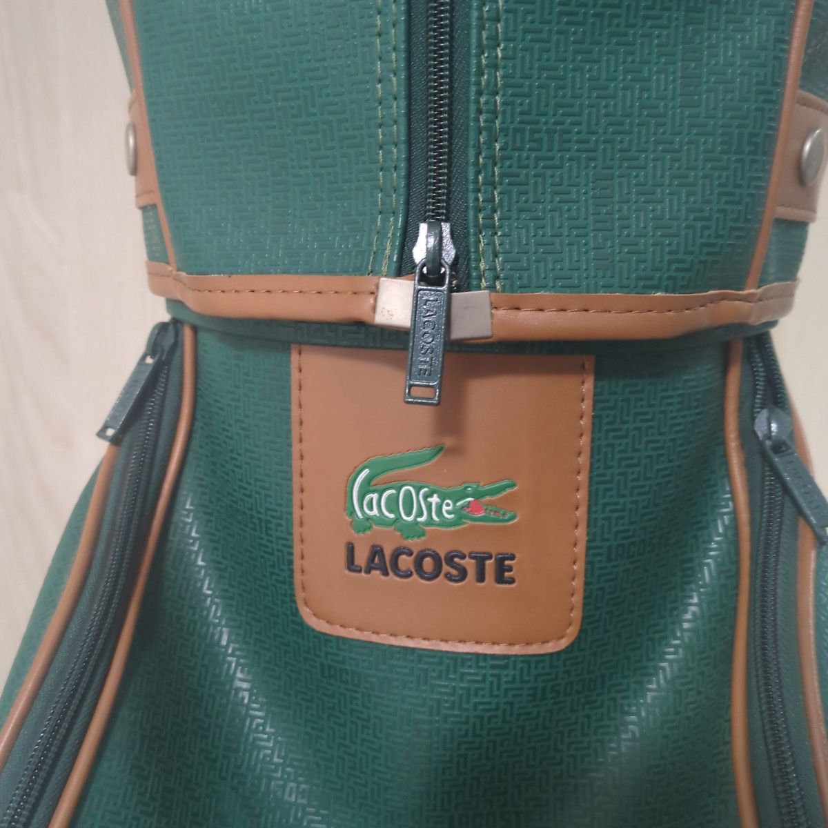1時間限定価格 ラコステ (LACOSTE) キャディバッグ ロゴ総柄 1時間限定価格 ラコステ (LACOSTE) キャディバッグ ロゴ総柄