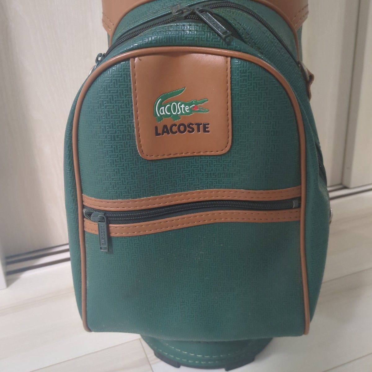 1時間限定価格 ラコステ (LACOSTE) キャディバッグ ロゴ総柄 1時間限定価格 ラコステ (LACOSTE) キャディバッグ ロゴ総柄