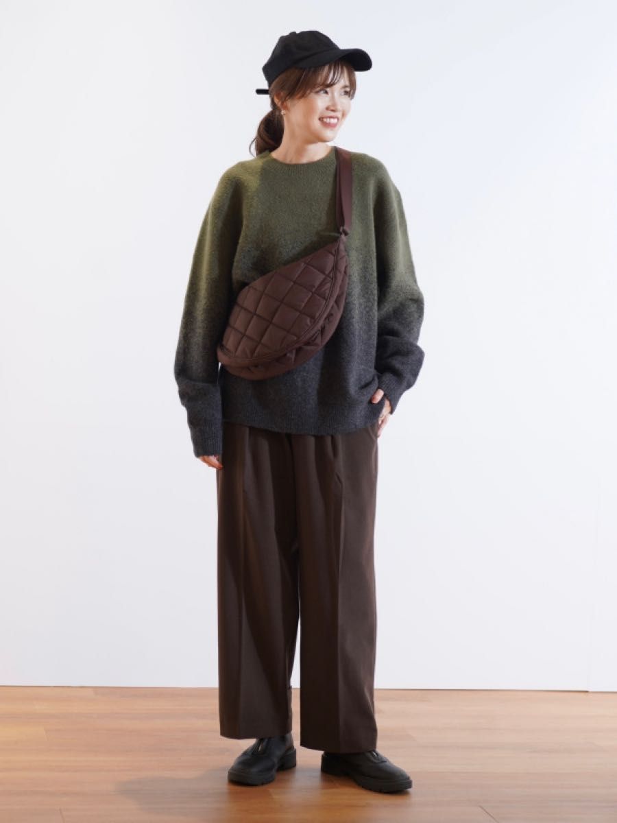 UNIQLO and JW ANDERSON スフレヤーングラデーションクルー UNIQLO and JW ANDERSON スフレヤーングラデーションクルー