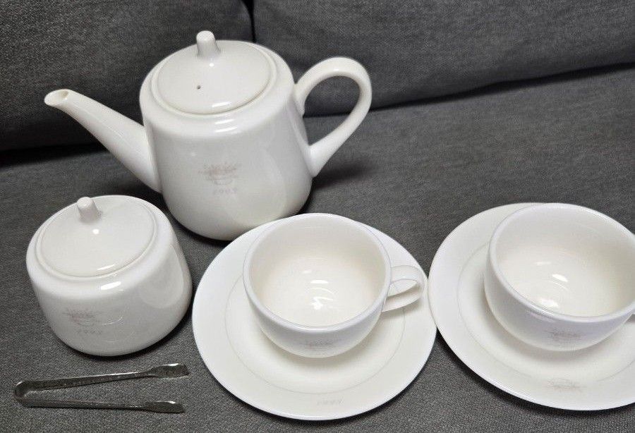アフタヌーンティー陶器製ティーセット 1993年製 美品