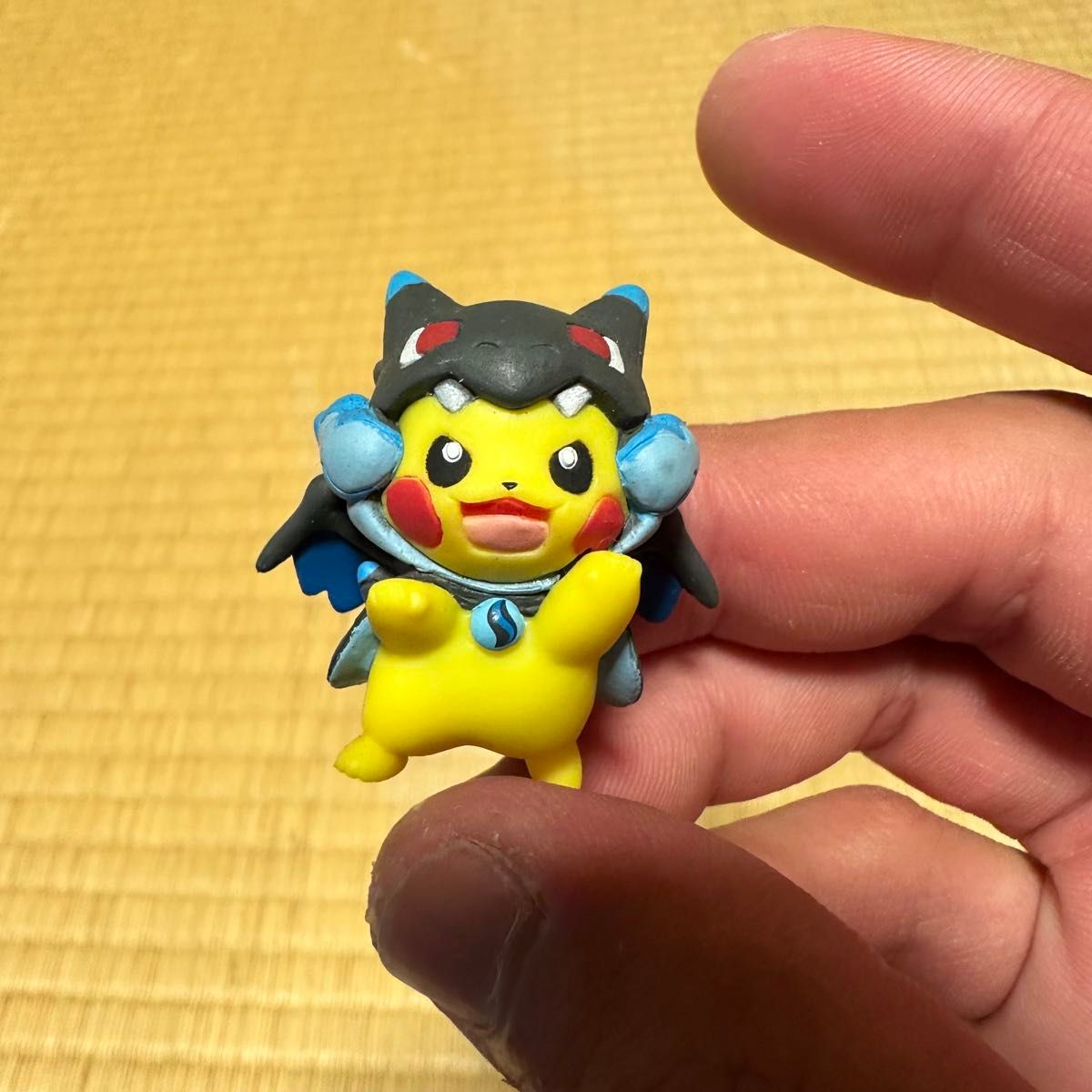 未使用 ポケモンセンター限定 メガレックウザ ポンチョを着た 未使用 ポケモンセンター限定 メガレックウザ ポンチョを着た