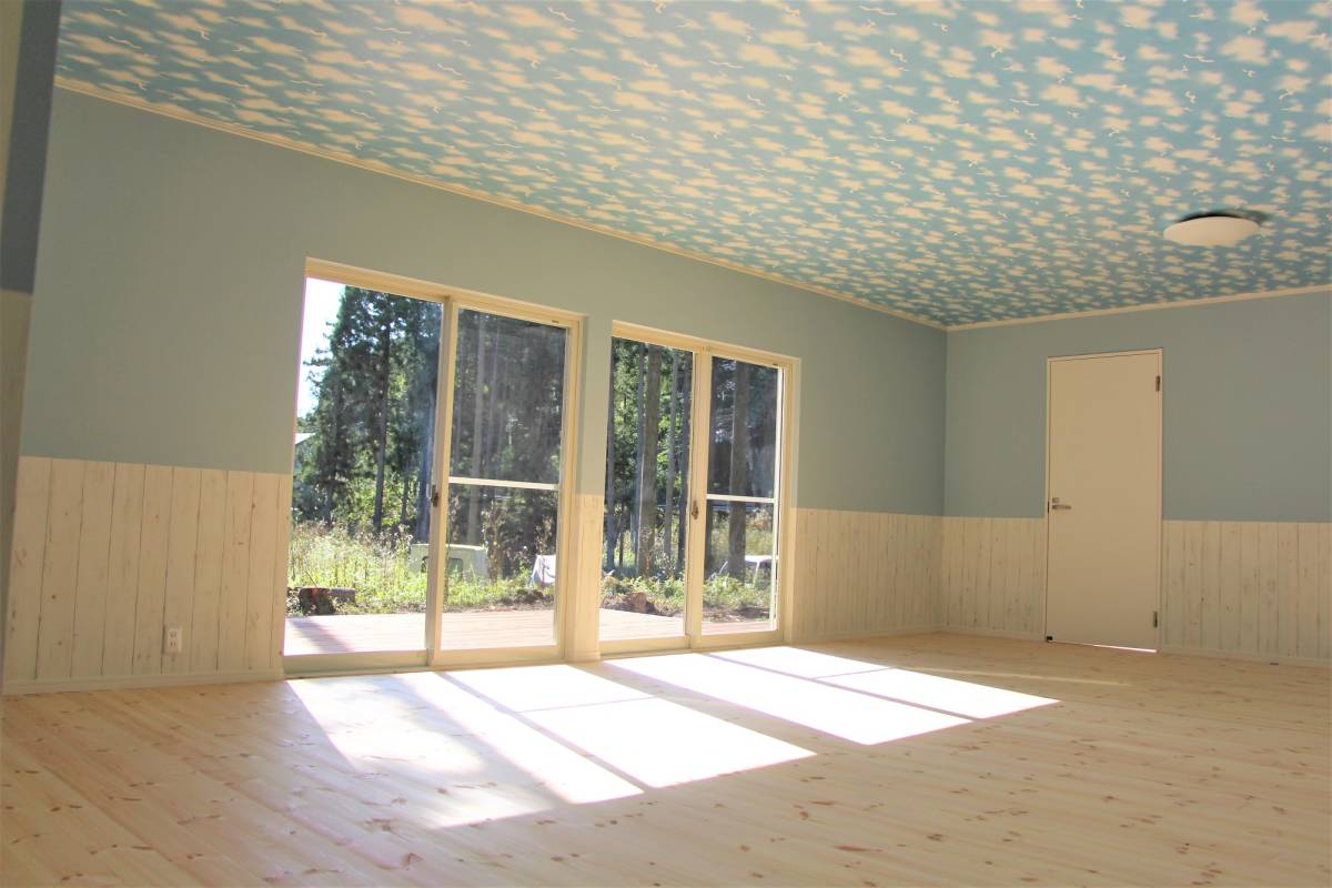 居住空間に近い 三角屋根プレハブ プレハブ ユニットハウス 仮設住宅 別荘 住宅 事務所 店舗 倉庫 カフェ<10連棟>★30坪 マルミ工業_画像9
