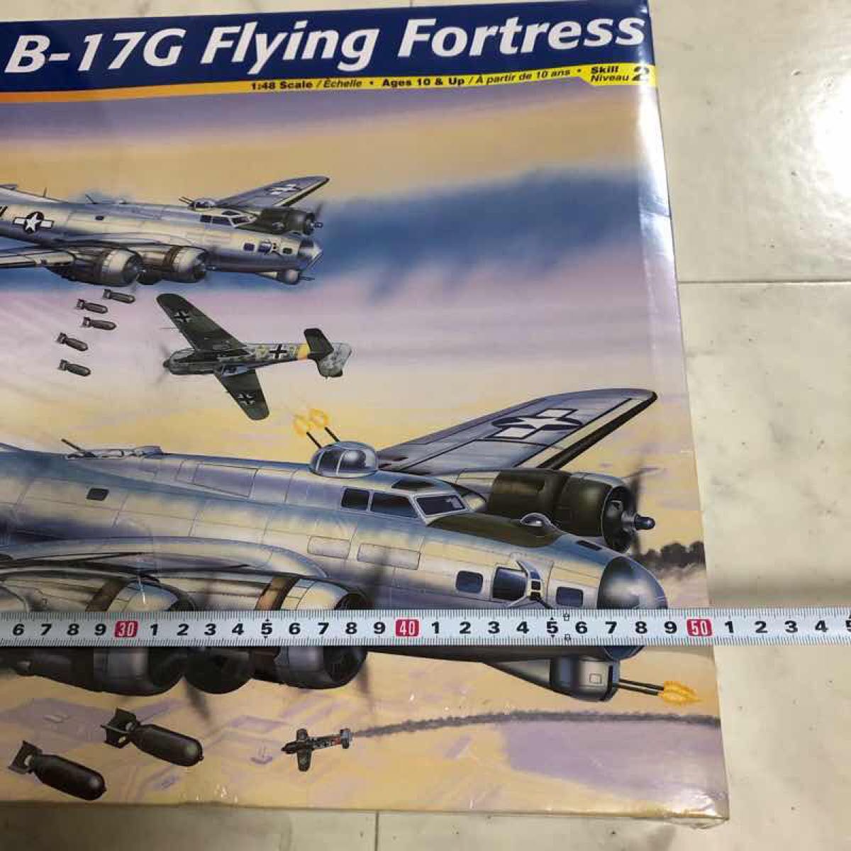 Revell プラモデル レベル 1/48 B-17G Flying Fortress フライング フォートレス  未組立 