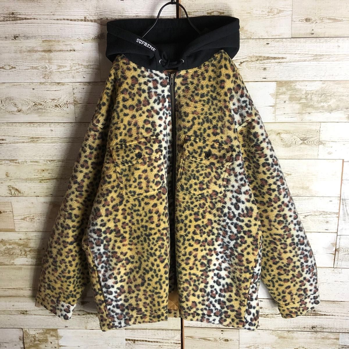 Supreme シュプリーム レオパード 刺繍ロゴ入り ジャケット 生地 Supreme シュプリーム レオパード 刺繍ロゴ入り ジャケット 生地
