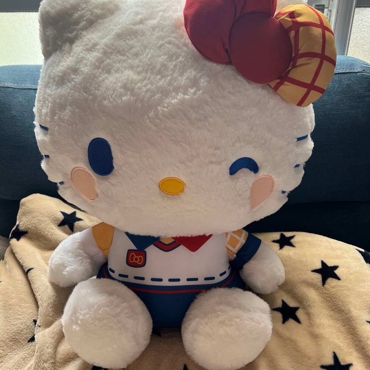 新品タグ付 BIGぬいぐるみ ハローキティ カラフルトイボックス 新品タグ付 BIGぬいぐるみ ハローキティ カラフルトイボックス