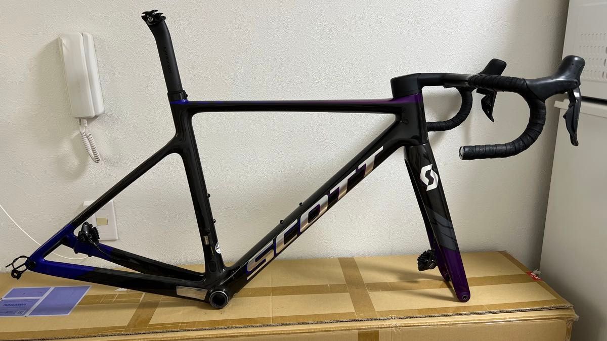 美品 SCOTT ADDICT RC SUPERSONIC 限定カラー 激レア 超軽量 美品 SCOTT ADDICT RC SUPERSONIC 限定カラー 激レア 超軽量