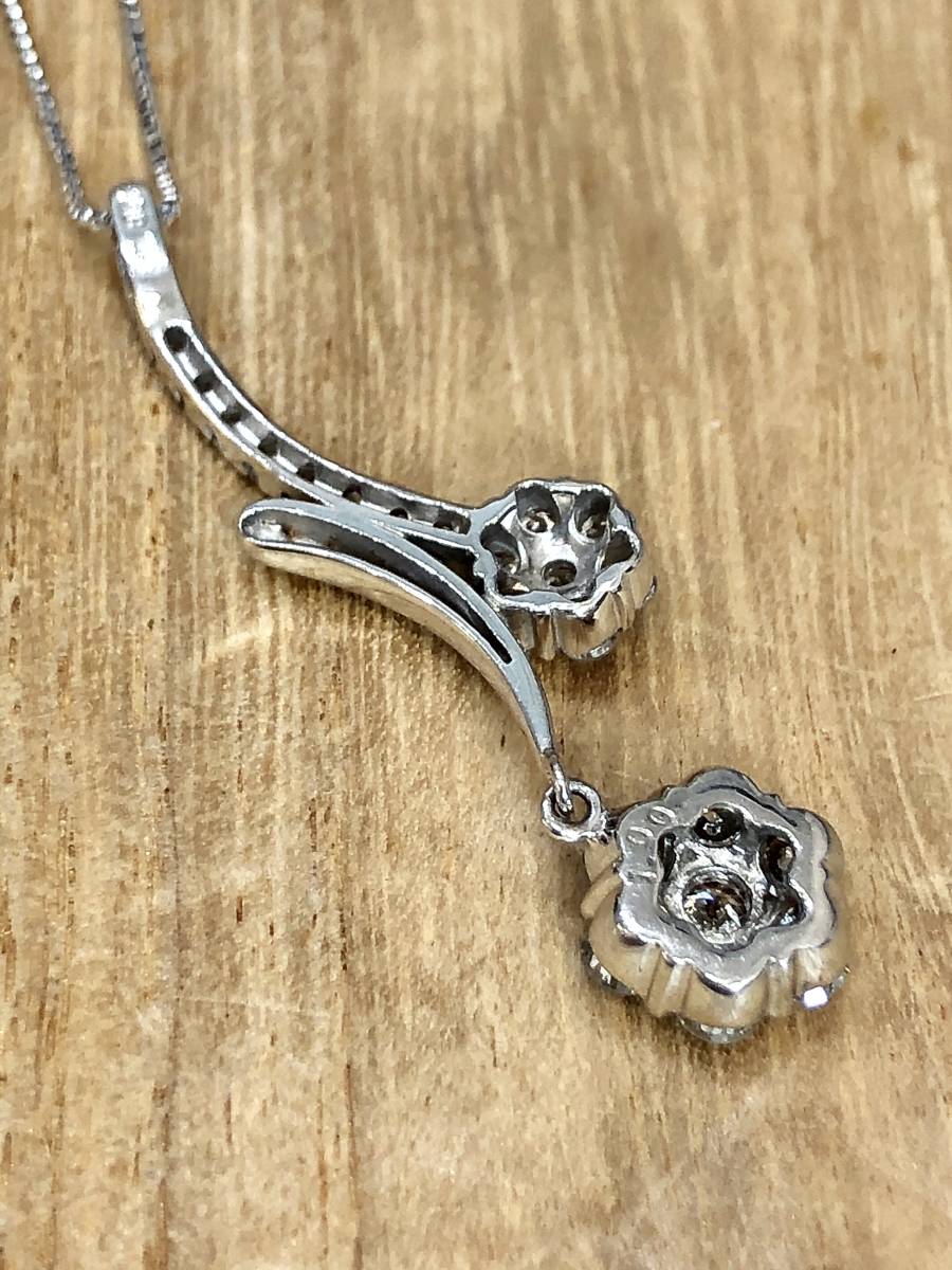 □K18WG ネックレス ダイヤモンド 1.00ct フラワー GR975