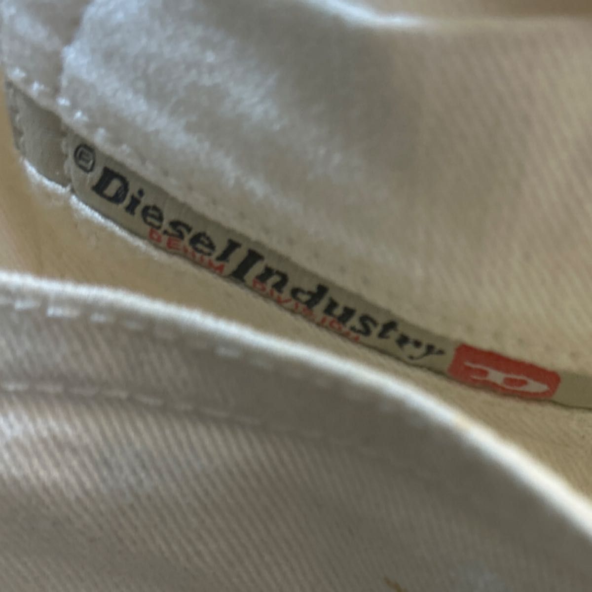 DIESEL ディーゼル ホワイト ジーンズ デニムパンツ スキニー DIESEL ディーゼル ホワイト ジーンズ デニムパンツ スキニー