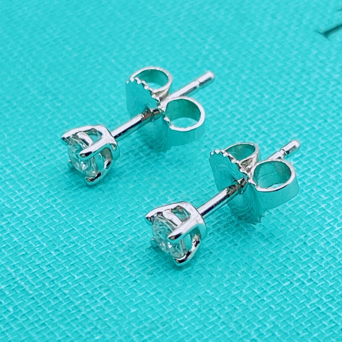 ティファニー ソリティア ダイヤ ピアス 0 22ct相当 pt950 ティファニー ソリティア ダイヤ ピアス 0 22ct相当 pt950