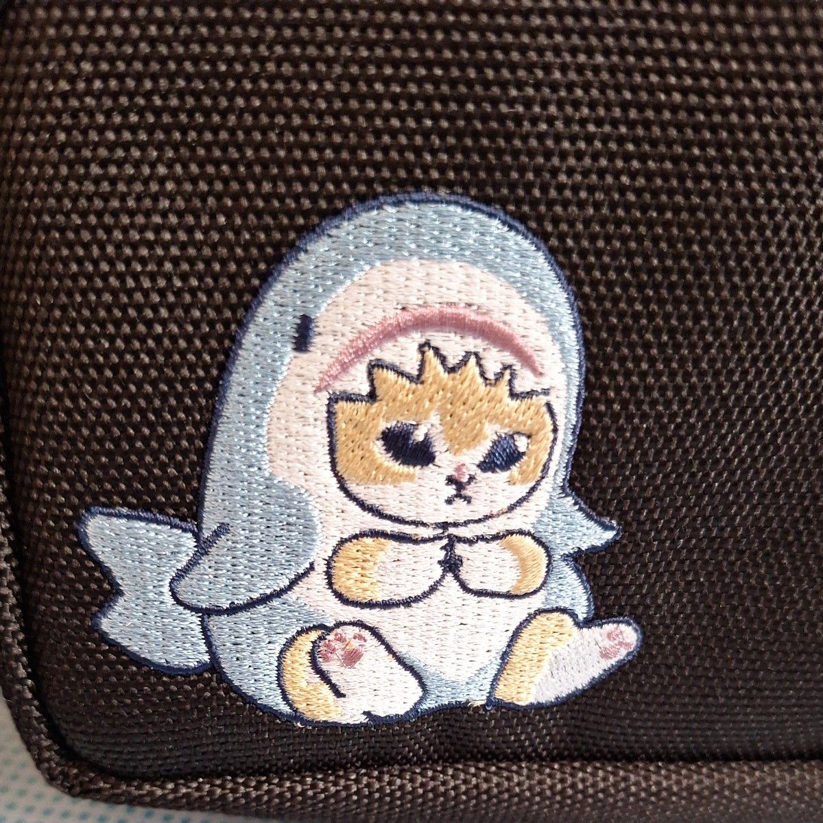 モフサンド ヤックパック YAKPAK さめにゃん 黒のショルダー モフサンド ヤックパック YAKPAK さめにゃん 黒のショルダー