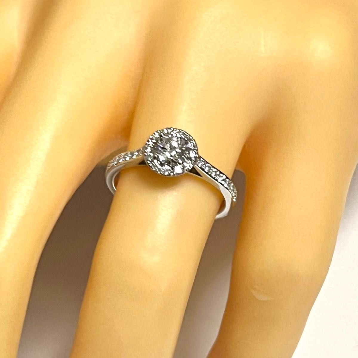 LAZARE DIAMOND プラチナ ダイヤモンド ソリティア リング LAZARE DIAMOND プラチナ ダイヤモンド ソリティア リング