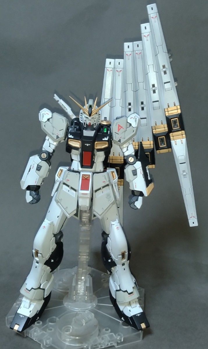 RG 1/144 νガンダム 全塗装済完成品|Yahoo!フリマ(旧PayPay RG 1/144 νガンダム 全塗装済完成品|Yahoo!フリマ(旧PayPay