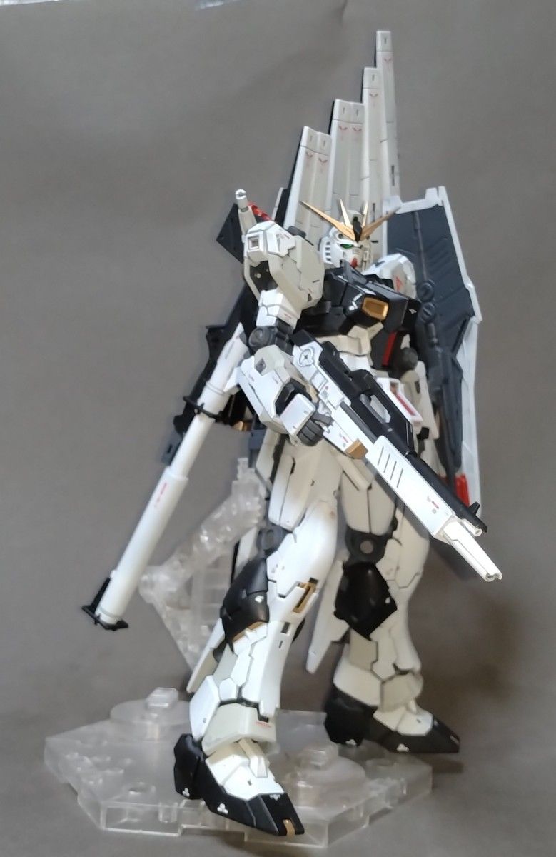RG 1/144 νガンダム 全塗装済完成品|Yahoo!フリマ(旧PayPay RG 1/144 νガンダム 全塗装済完成品|Yahoo!フリマ(旧PayPay