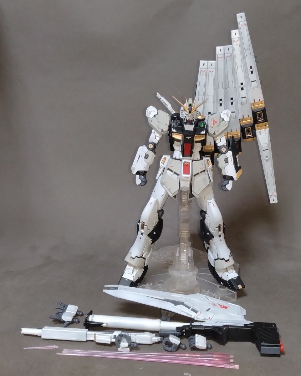 RG 1/144 νガンダム 全塗装済完成品|Yahoo!フリマ(旧PayPay RG 1/144 νガンダム 全塗装済完成品|Yahoo!フリマ(旧PayPay