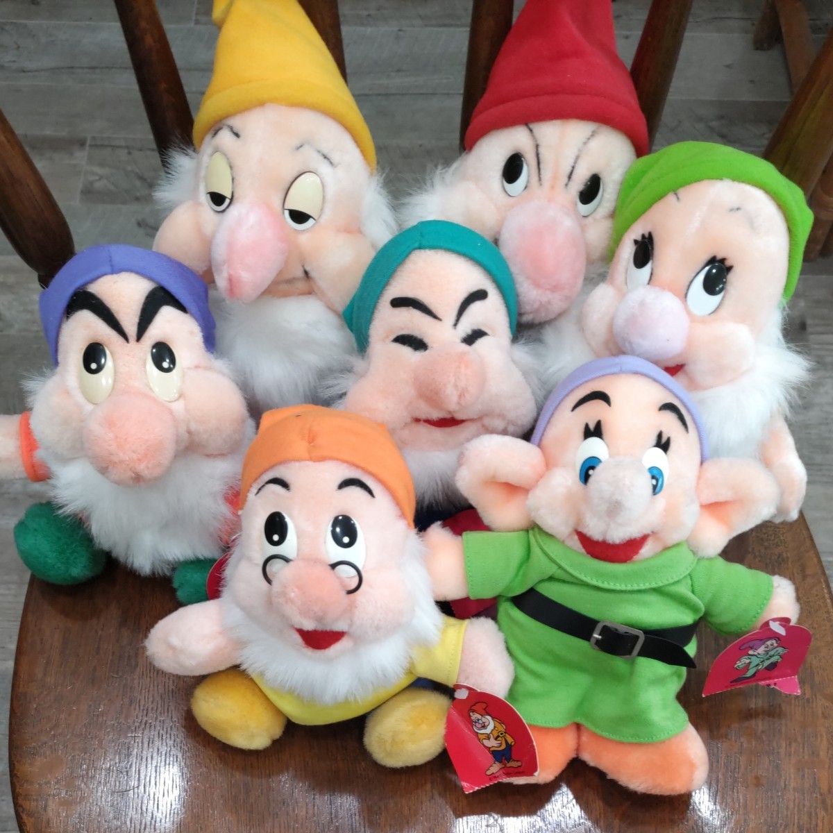 ぬいぐるみ 7人の小人 ディズニーランド|Yahoo!フリマ(旧 ぬいぐるみ 7人の小人 ディズニーランド|Yahoo!フリマ(旧