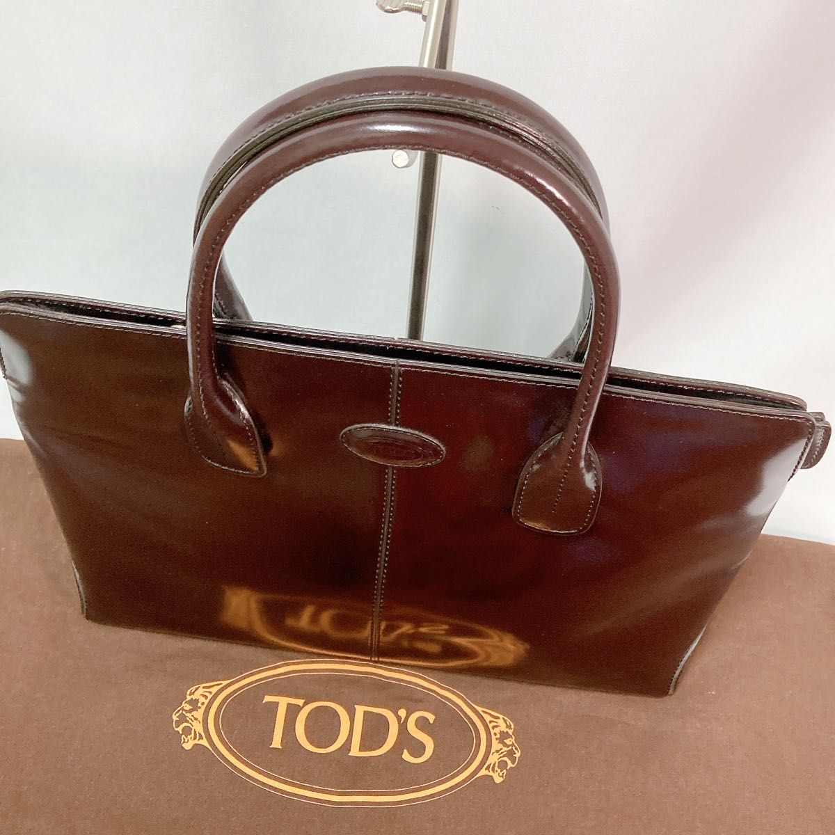 TOD'S ★ ロゴ レザー ショルダーバッグ / ブラウン 美品】TOD'S トッズ ショルダーバッグ ロゴ 2way ブラウン