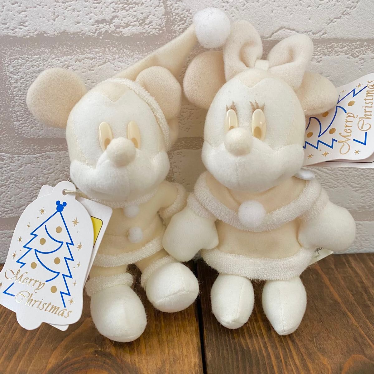 ディズニー ミッキー ミニー ぬいぐるみバッジ ホワイト ディズニー ミッキー ミニー ぬいぐるみバッジ ホワイト