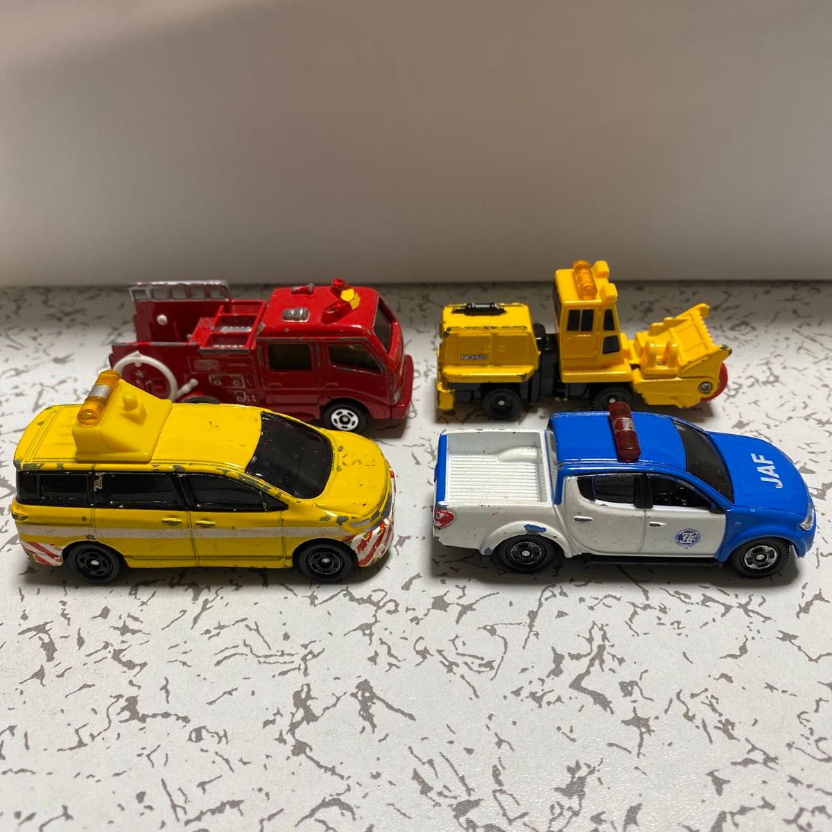 トミカ14台まとめ売り|Yahoo!フリマ(旧PayPayフリマ) トミカ14台まとめ売り|Yahoo!フリマ(旧PayPayフリマ)