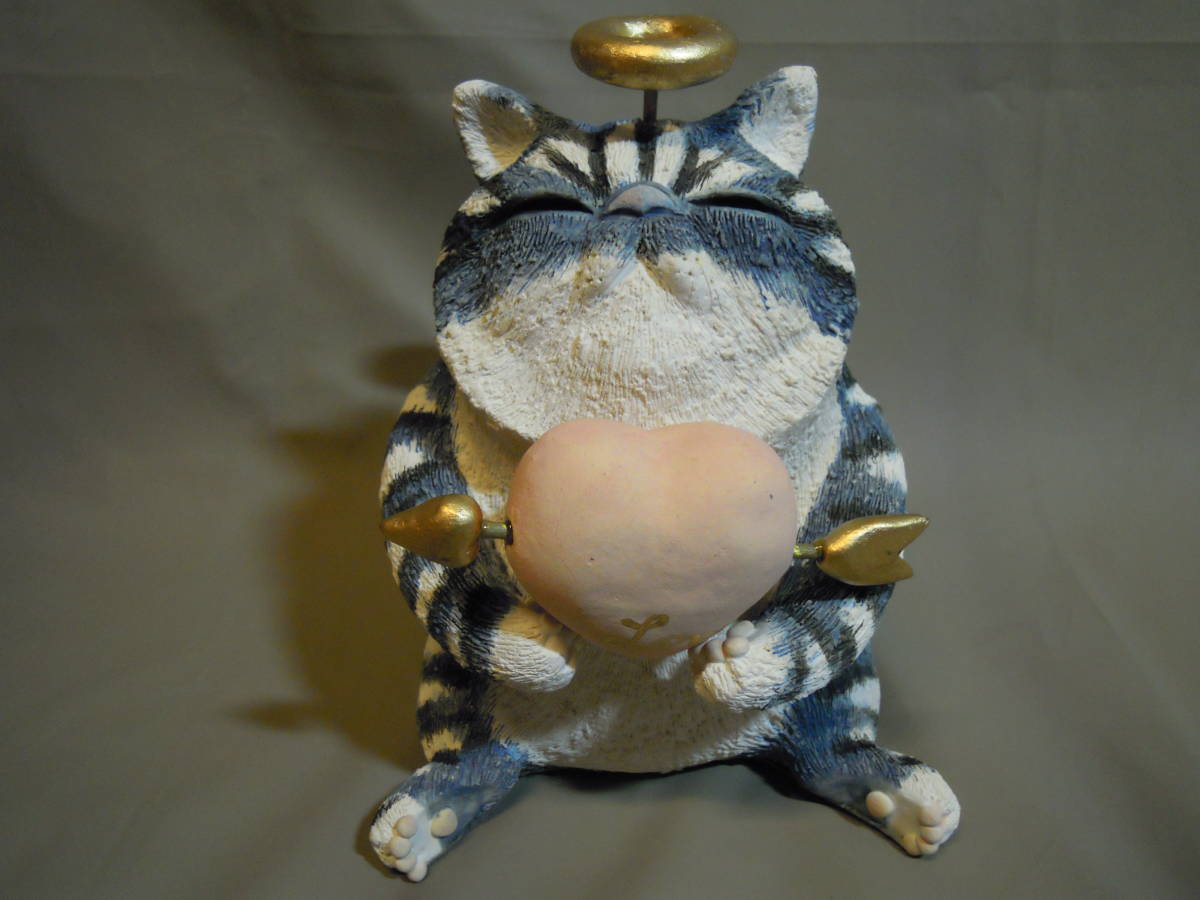 陶器製　ネコのキューピッド　手作り品　一点もの