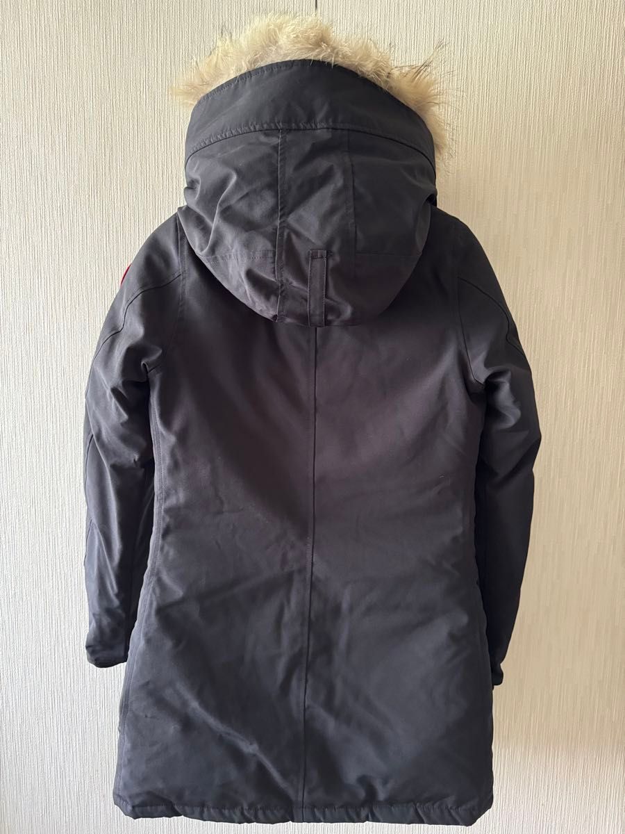 最終値下げ CANADA GOOSE カナダグース ブロンテ ネイビーS