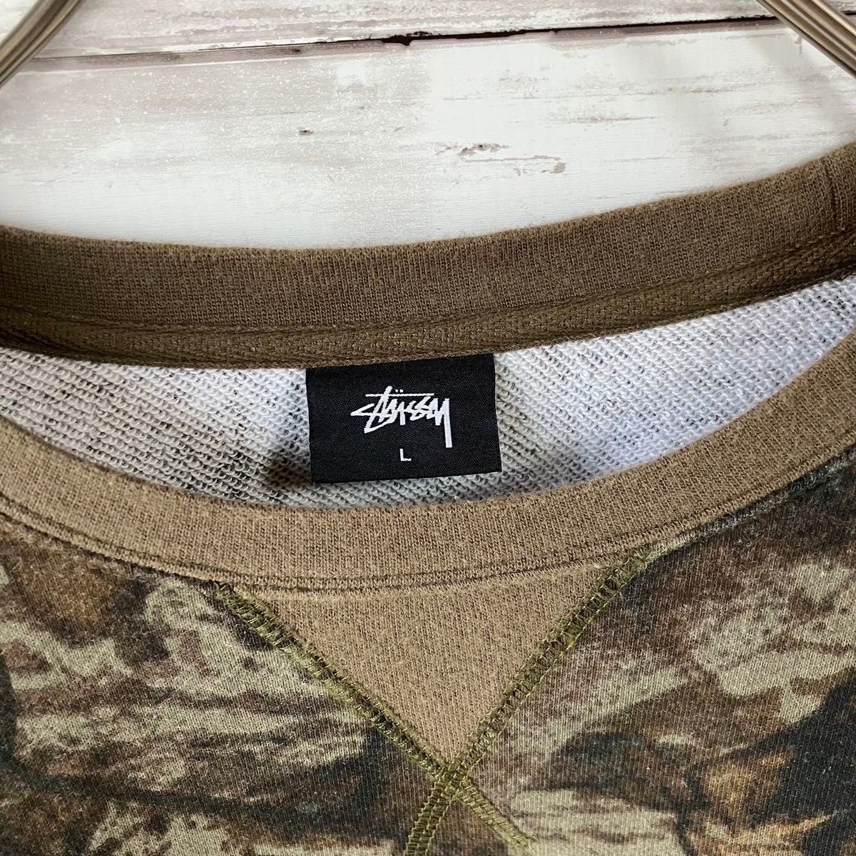 希少デザイン】stussy スウェットトレーナー tree camo ストック 希少デザイン】stussy スウェットトレーナー tree camo ストック