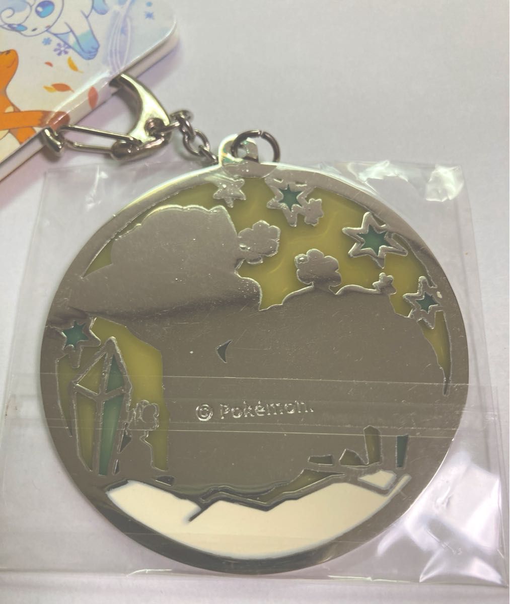 ポケモンセンター ステンドグラス風キーホルダー アローラロコン ポケモンセンター ステンドグラス風キーホルダー アローラロコン