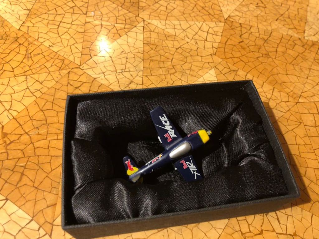 レッドブルエアレース☆RedBull AirRace ☆非売品ノベルティミニチュア ☆スチール製 ☆ラスト1個 ☆ジャンク ☆送料無料_画像5