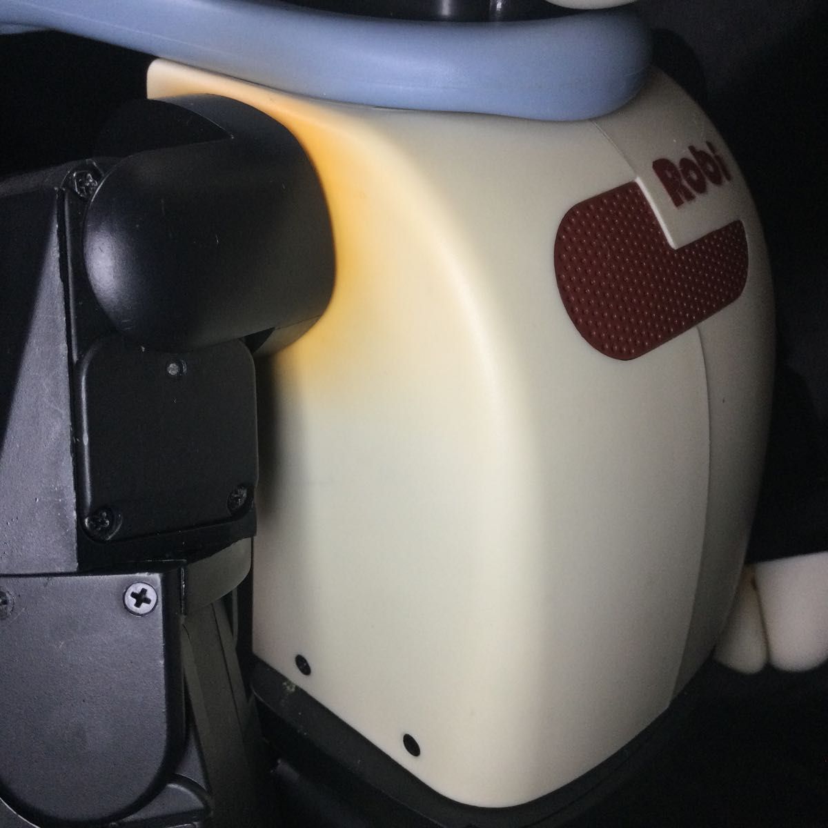 ロビ & 専用キャリングケース セット デアゴスティーニ Robi ロビ & 専用キャリングケース セット デアゴスティーニ Robi